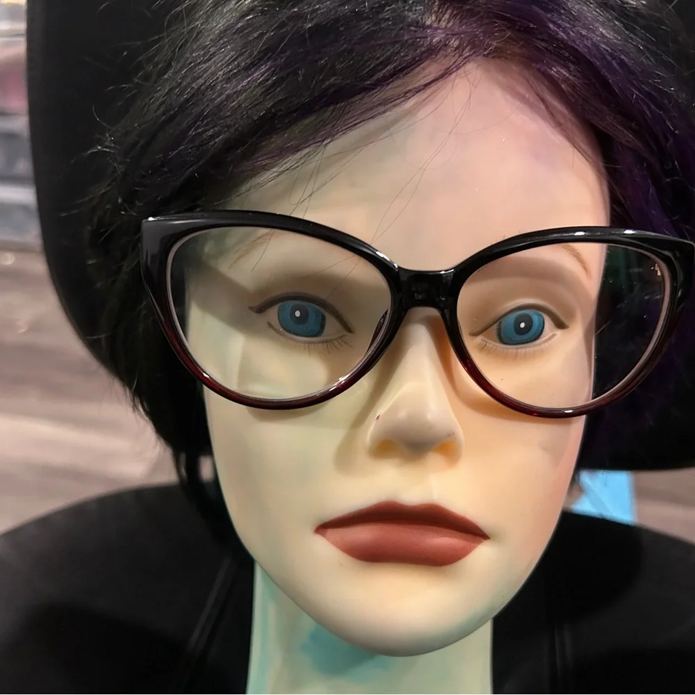 Guess Stylish Black Cat-Eye Glasses frame only